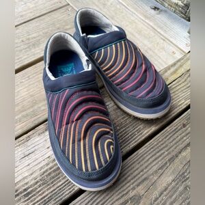 Sanuk x POW puffy chiller shoe - Men’s 9 / Women’s 10